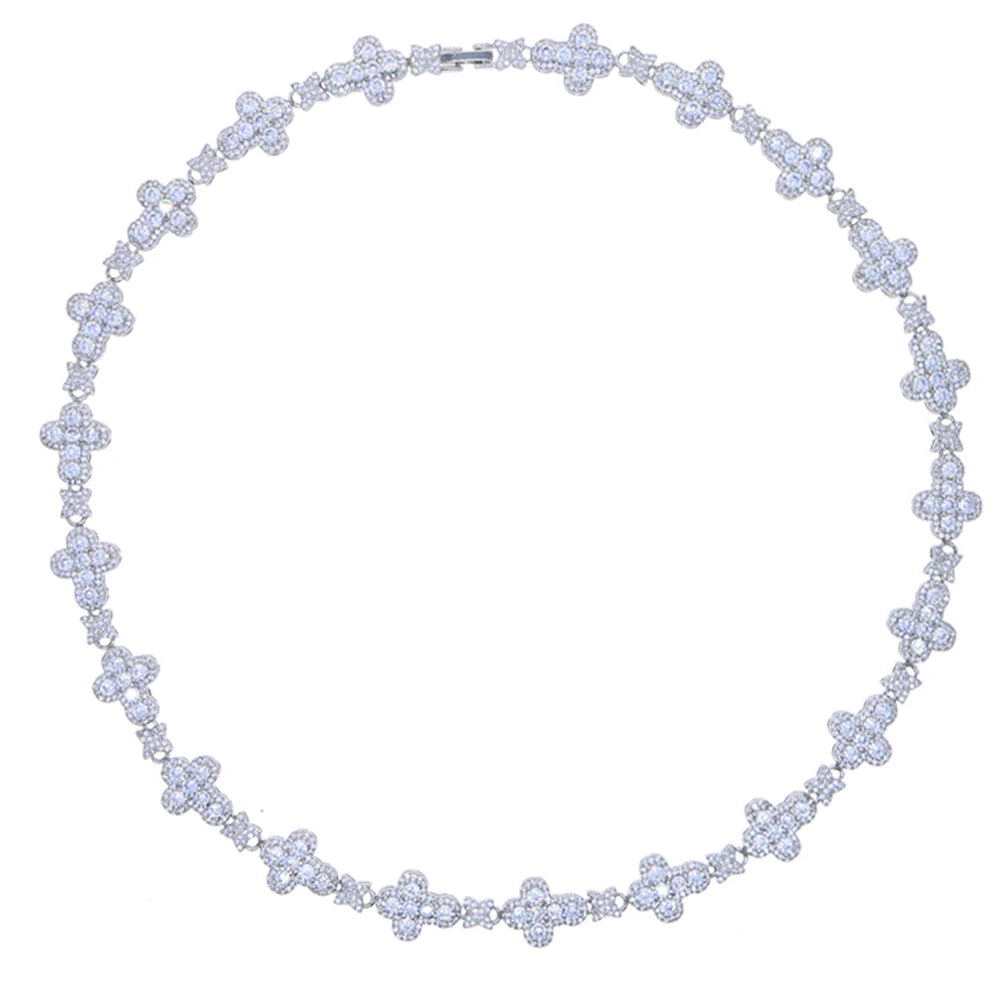 Cross Chain met Cross Pendant