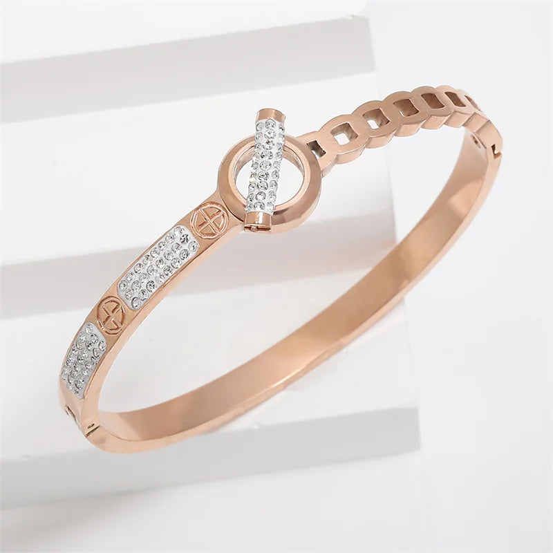 Belt Bangle