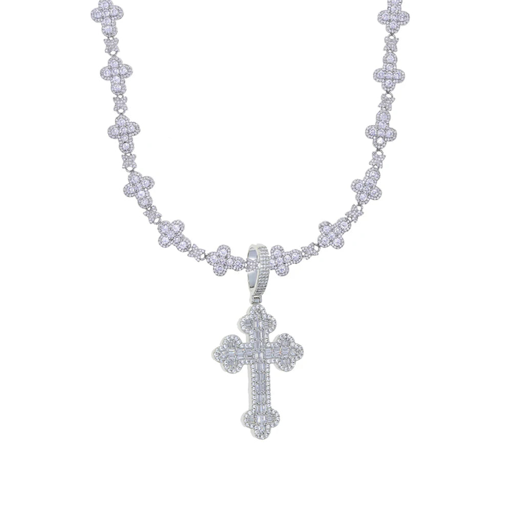 Cross Chain met Cross Pendant