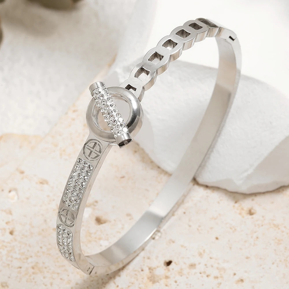 Belt Bangle