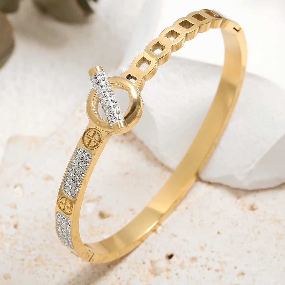 Belt Bangle