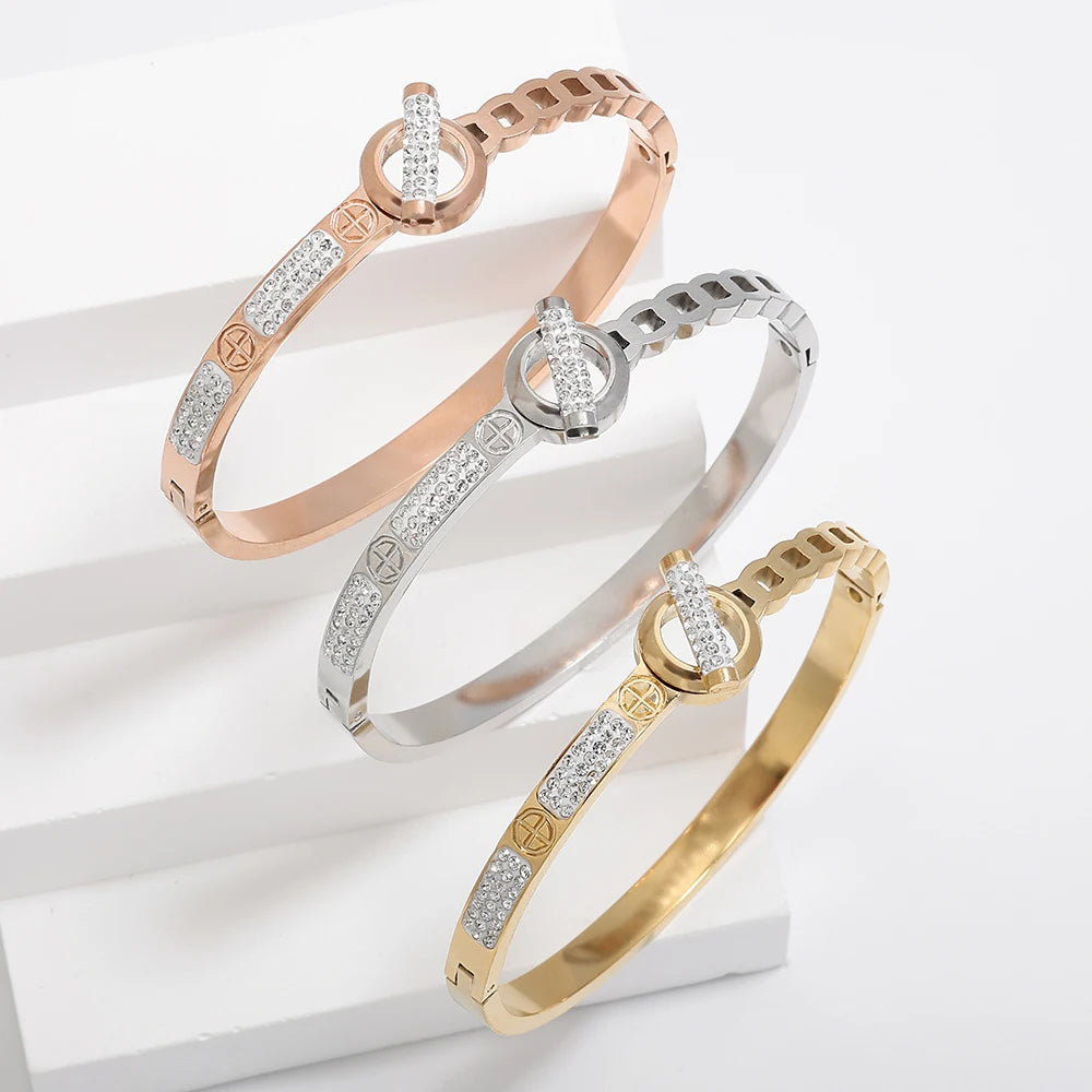 Belt Bangle